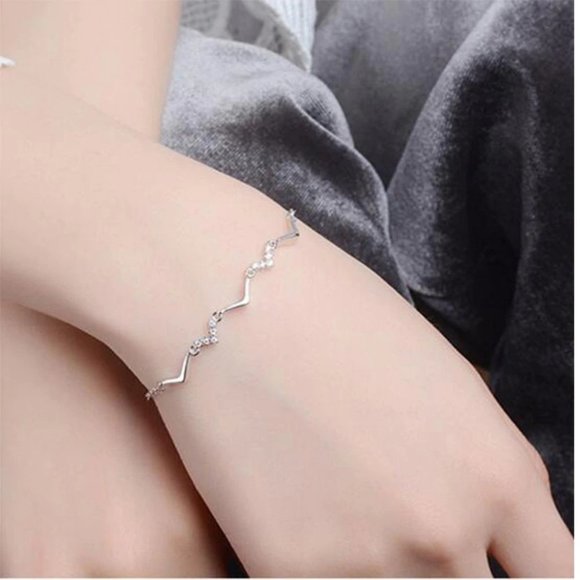 Jewelry - NEW 925 Sterling Silver Diamond Wave Bracelet